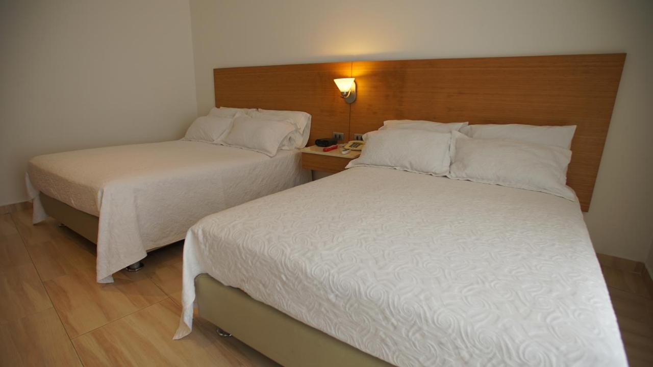 Hotel Bachue จีราร์ดอท ภายนอก รูปภาพ